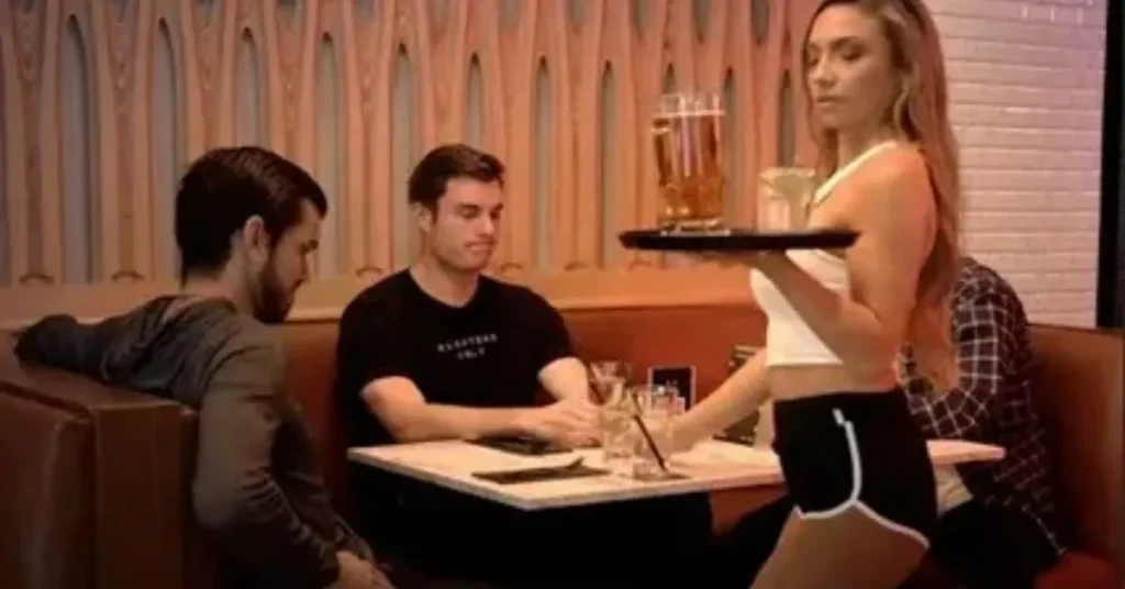 Cute Waitress Pick Up Lines for Sweet Flirting